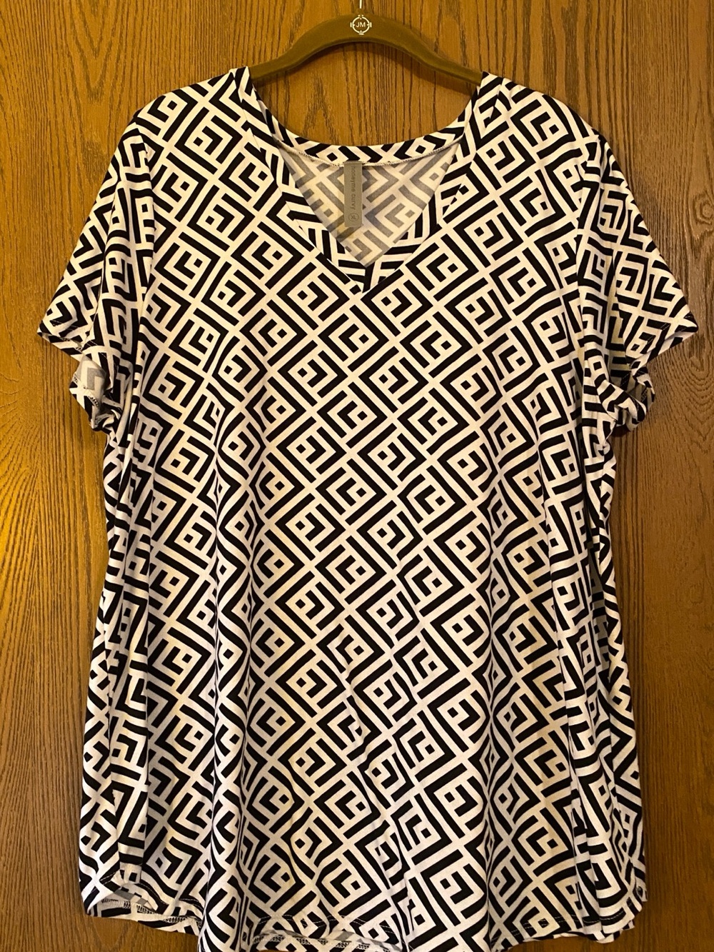 Honeyme Black & White Geometric Short Sleeve, V-neck Top, Sz XL